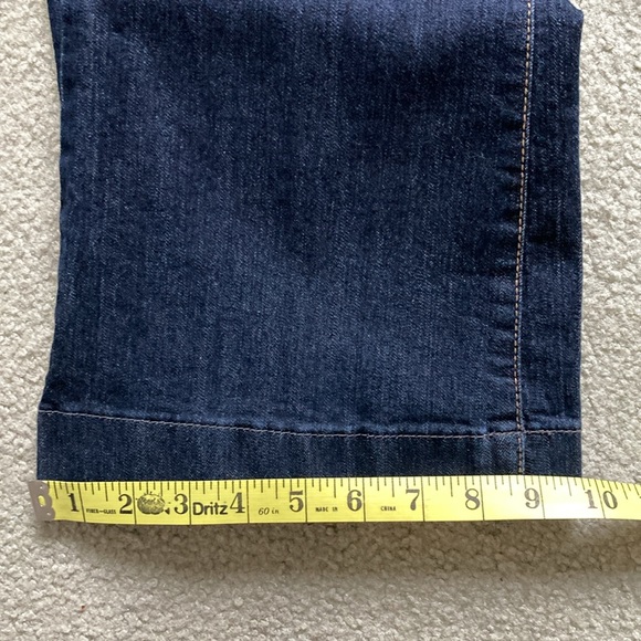 WOMEN’s DENIZEN LEVIS BOOT CUT JEANS SIZE 6 - Picture 7 of 8